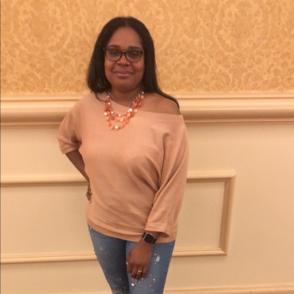 Meet your Posher, Laisha - Picture 6 of 8